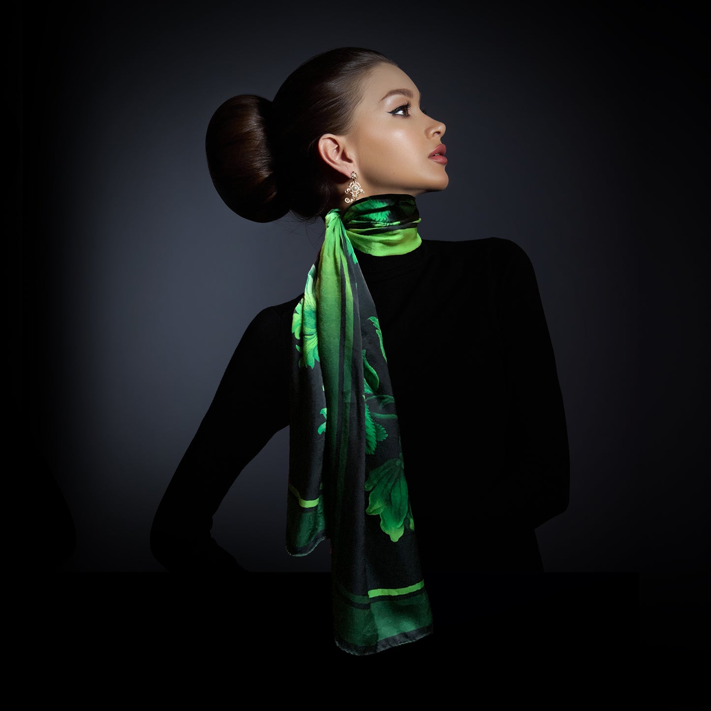 SILK SATIN SCARF "Greensleaves"